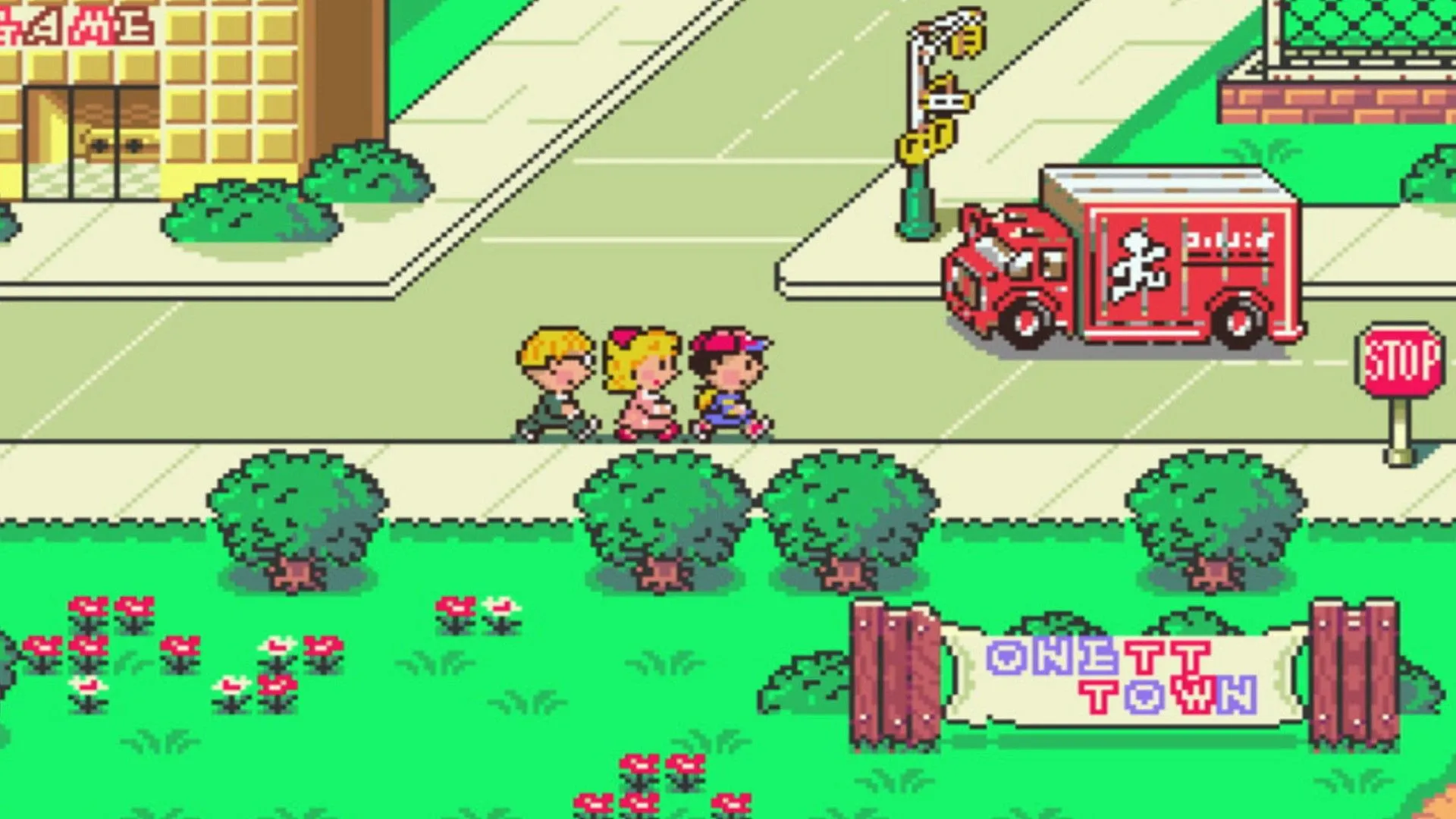 Ba đứa trẻ đang đi bộ trên đường trong thế giới game JRPG EarthBound bối cảnh những năm 1990.