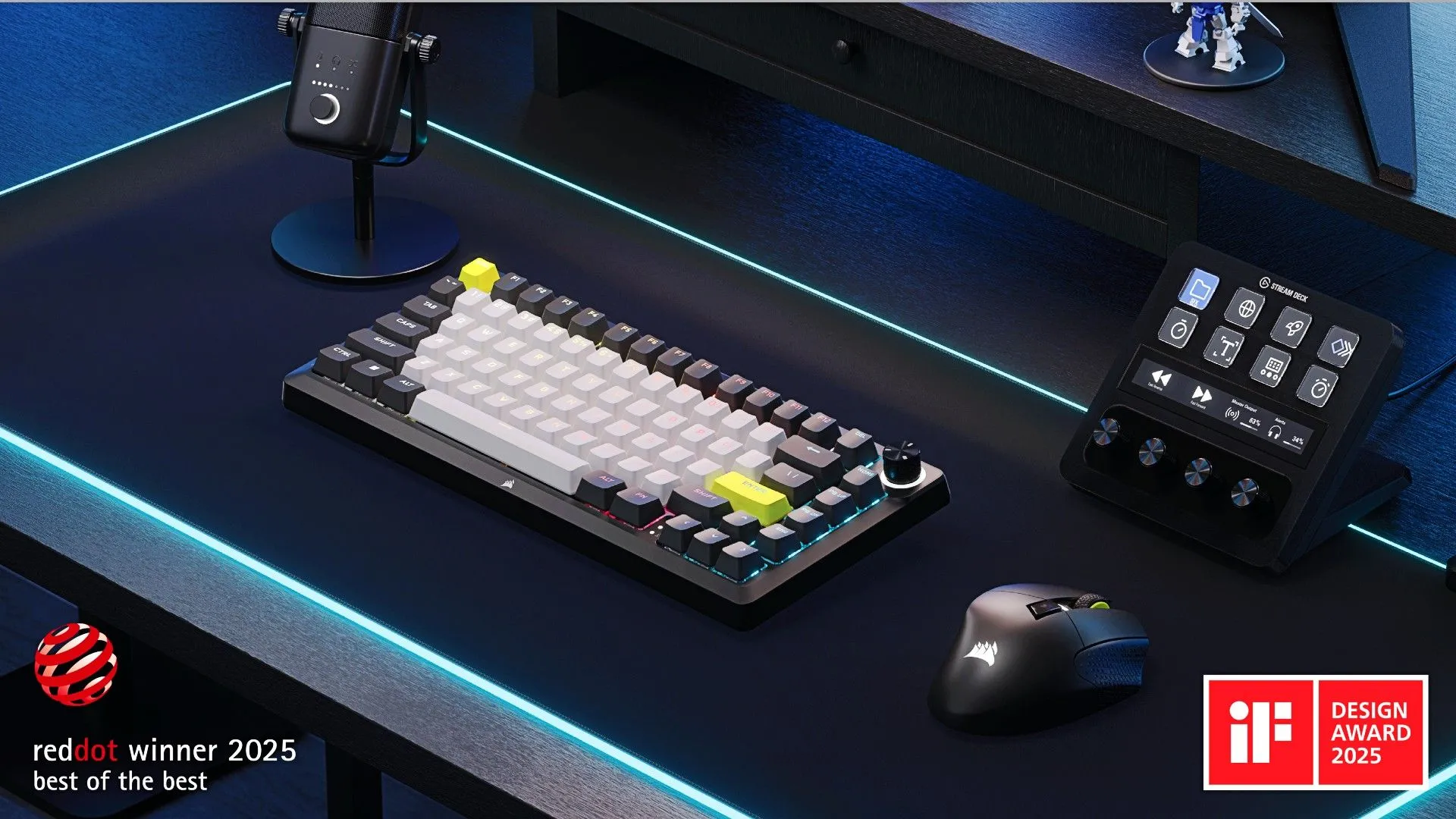 Bộ kit bàn phím cơ Corsair MAKR 75 Barebones được lắp ráp hoàn chỉnh trên bàn làm việc.