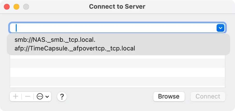 Cửa sổ &quot;Connect to Server&quot; trên macOS hiển thị danh sách lịch sử các kết nối máy chủ trước đó.