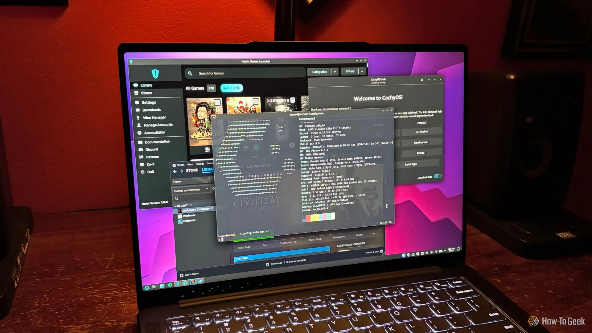 Giao diện hệ điều hành CachyOS đang chạy Steam và Heroic Games Launcher, minh họa khả năng chơi game của bản phân phối Linux này.
