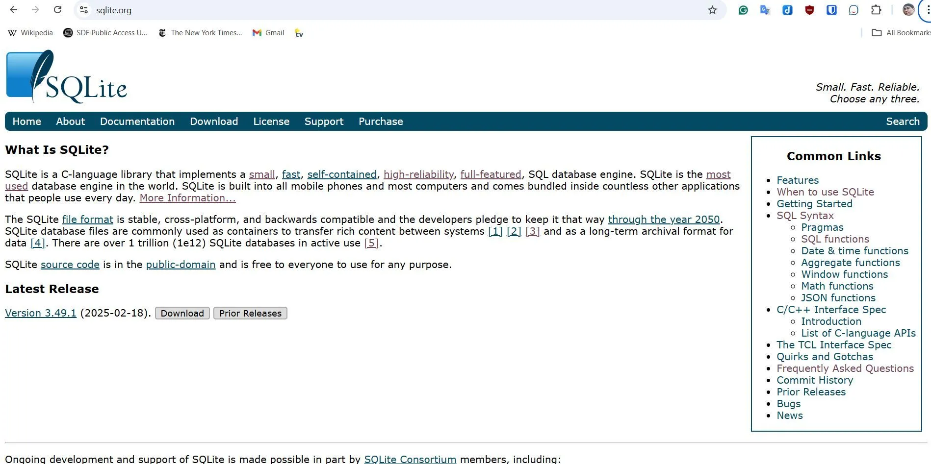 Giao diện website chính thức của SQLite, giới thiệu về hệ quản trị cơ sở dữ liệu nhẹ và không cần máy chủ.