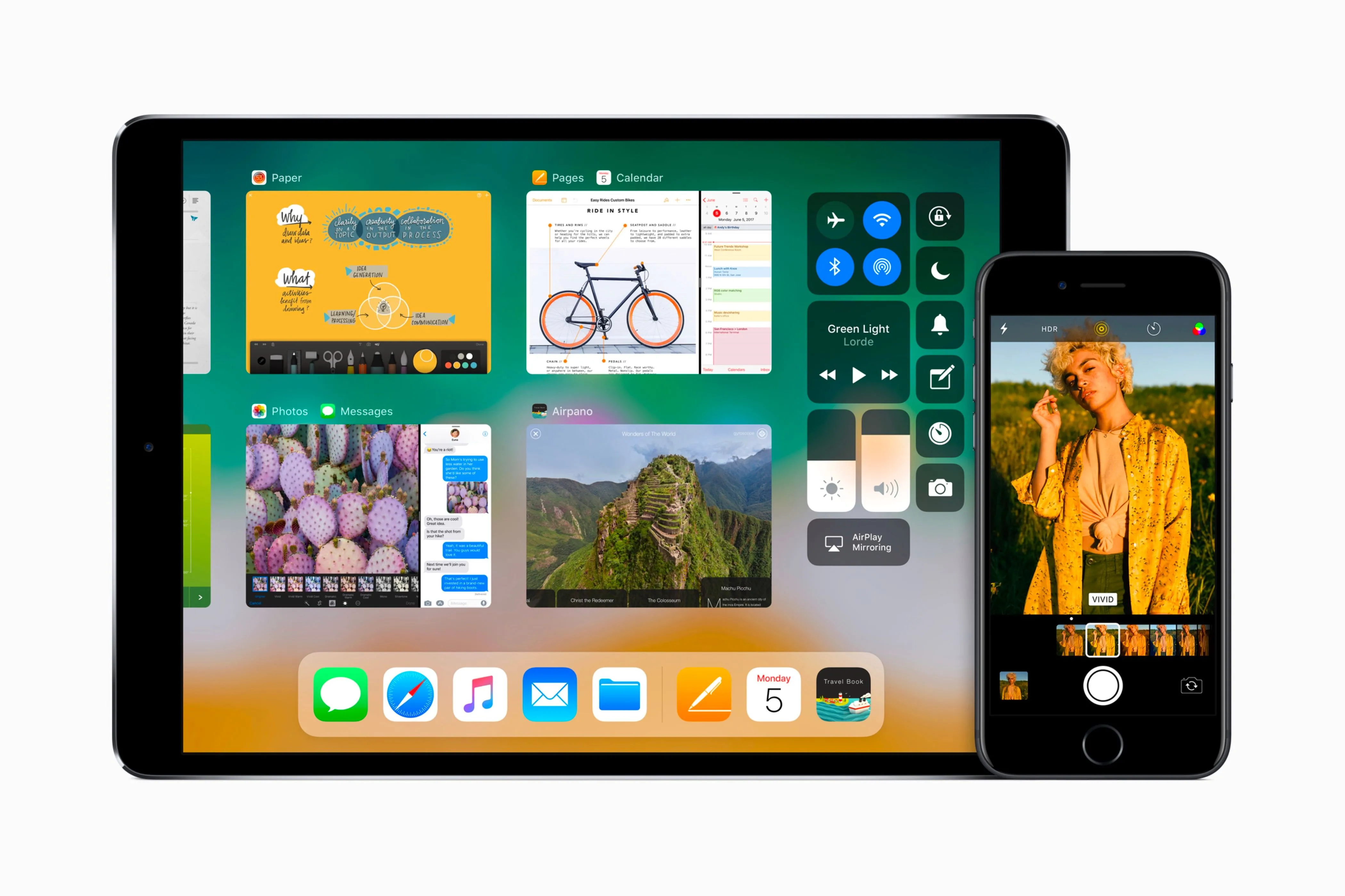 Hệ điều hành iOS 11 hiển thị trên iPad và iPhone, thể hiện giao diện chung.