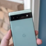 Hình ảnh mặt lưng và cụm camera của điện thoại Google Pixel 6a