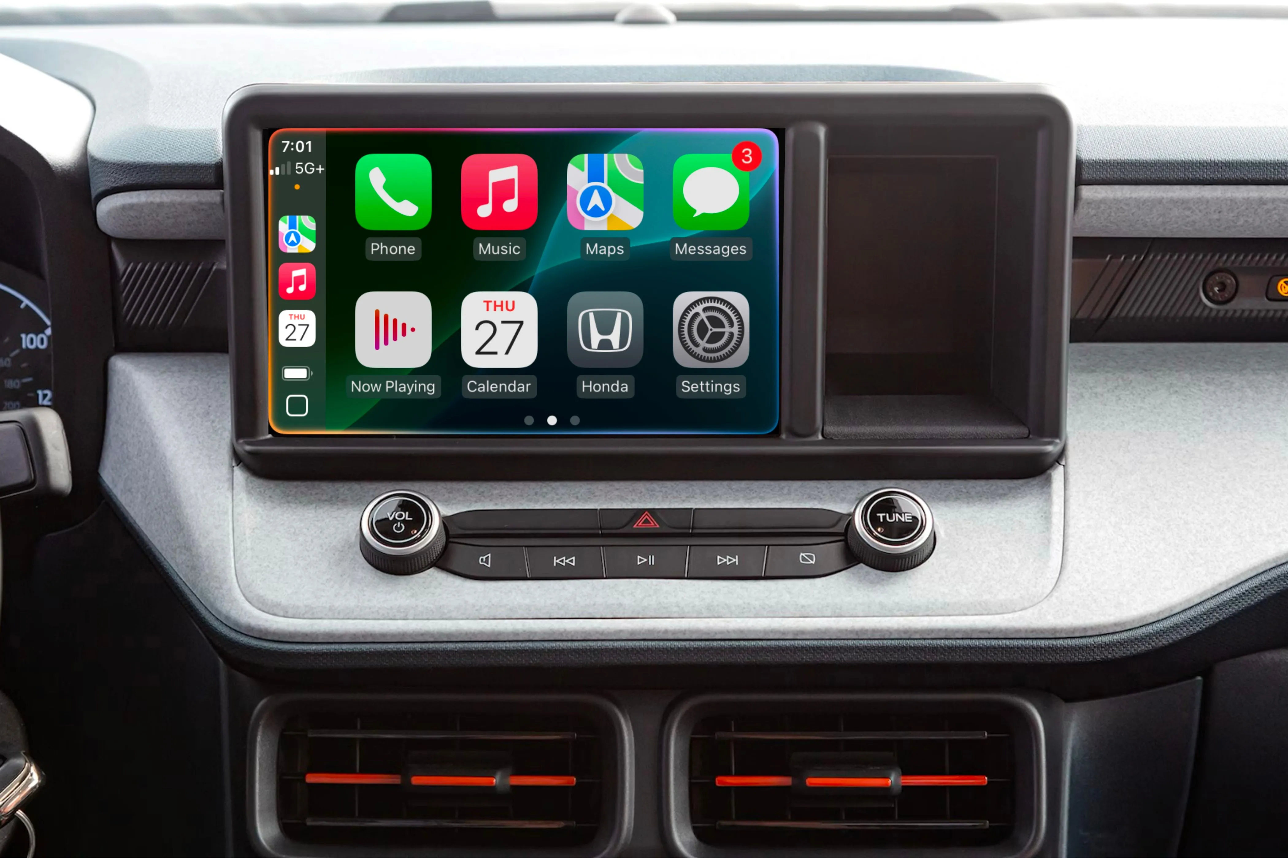 Hoạt ảnh Siri hiển thị trên màn hình CarPlay khi tính năng Apple Intelligence được kích hoạt