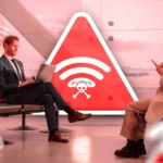 Một nhóm người đang sử dụng Wi-Fi công cộng tại sân bay, với các biểu tượng cảnh báo bảo mật mạng không an toàn.