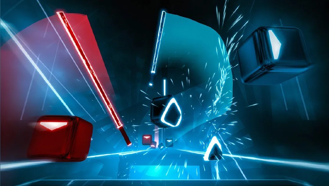 Người chơi dùng kiếm ánh sáng màu đỏ và xanh lam chém các khối nhạc trong game Beat Saber VR.