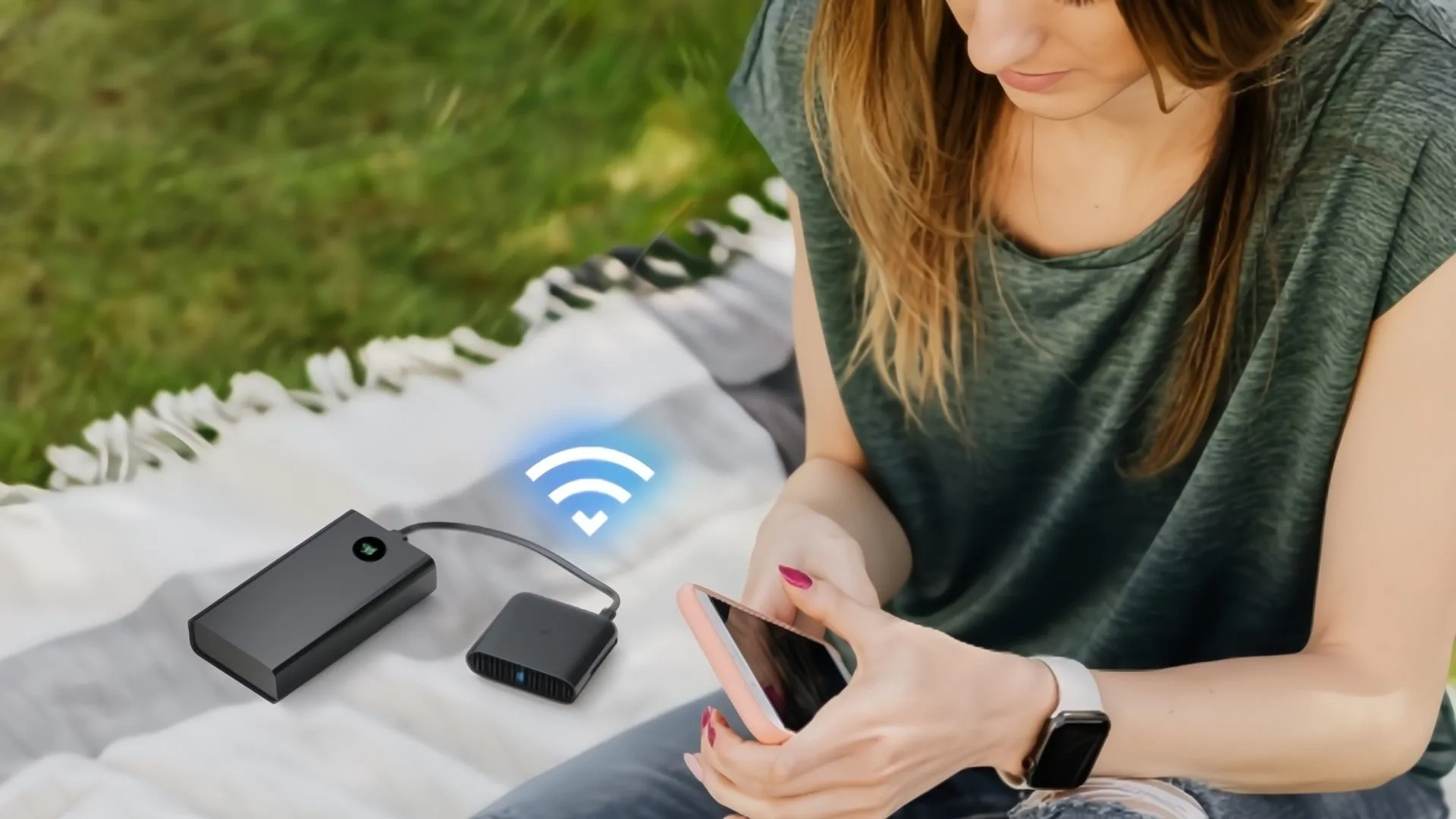 Router du lịch TP-Link TL-WR3002X Wi-Fi 6, cung cấp mạng riêng tư và VPN.