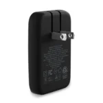 Sạc tường Satechi OntheGo 67W Slim màu đen trên nền trắng, nổi bật với thiết kế mỏng và hai cổng USB-C