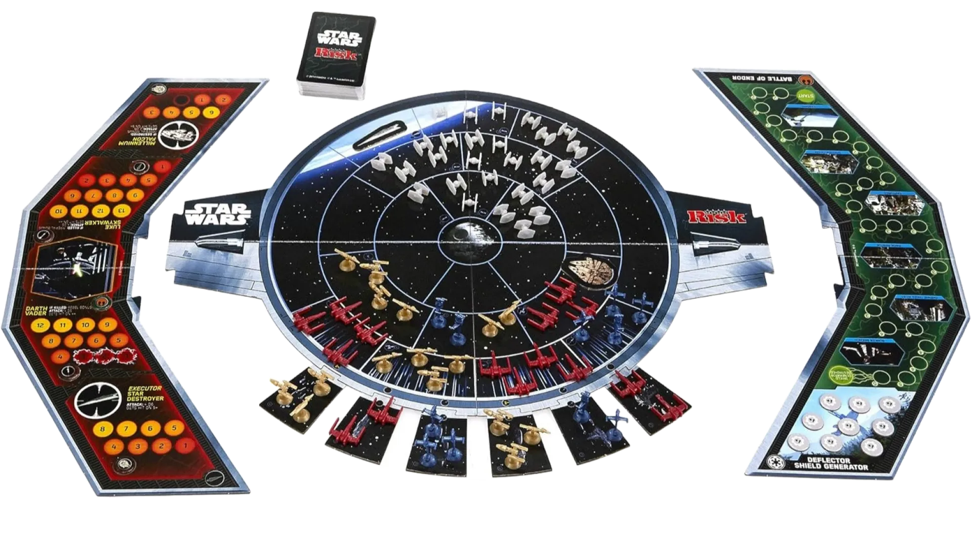 Trò chơi Risk: Star Wars Edition đang diễn ra trên bàn cờ, tái hiện trận chiến cuối cùng trong Return of the Jedi với các khu vực chiến đấu riêng biệt.