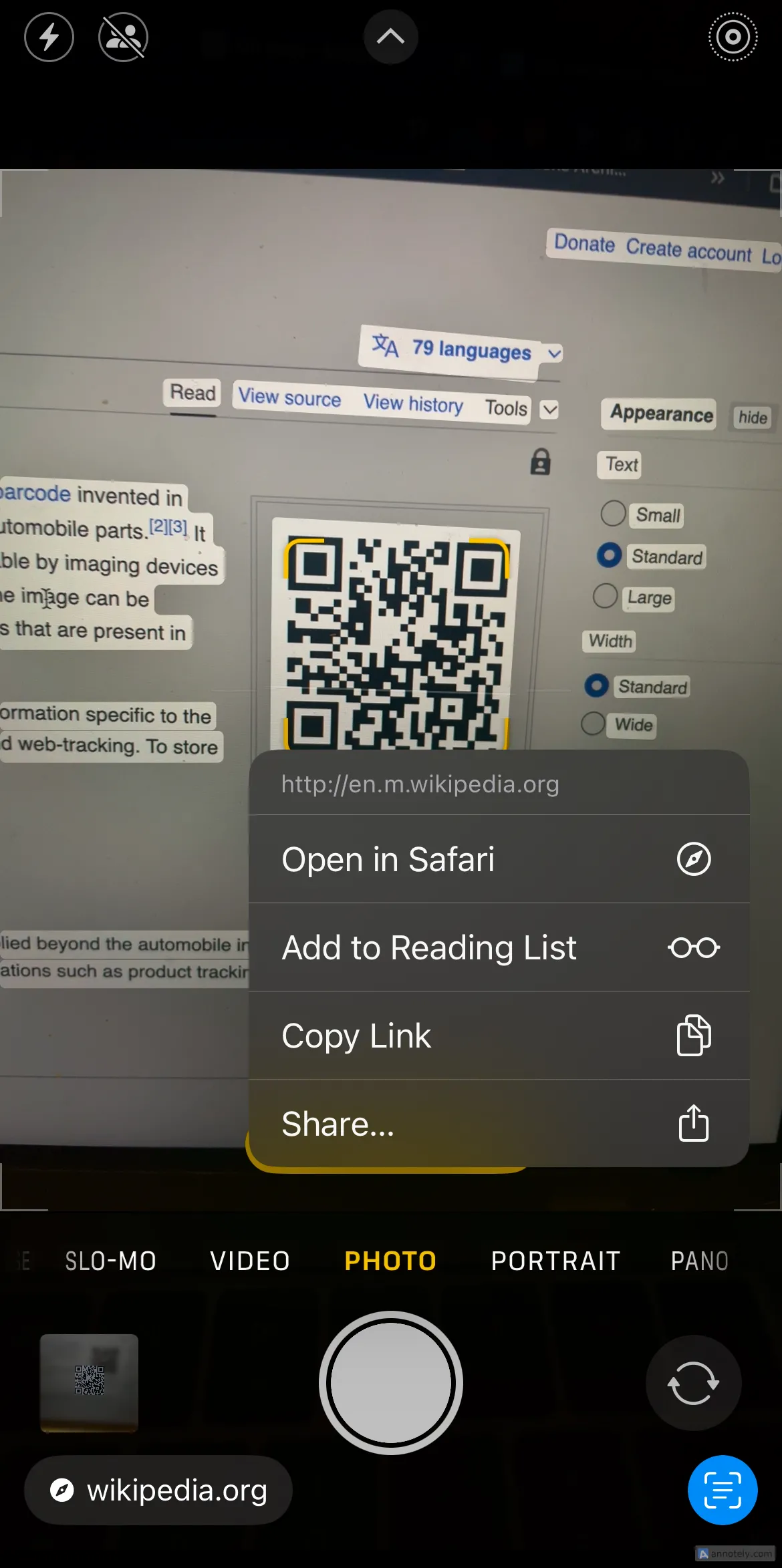 Tùy chọn Live Text khi nhận diện mã QR trong ứng dụng Ảnh trên iPhone